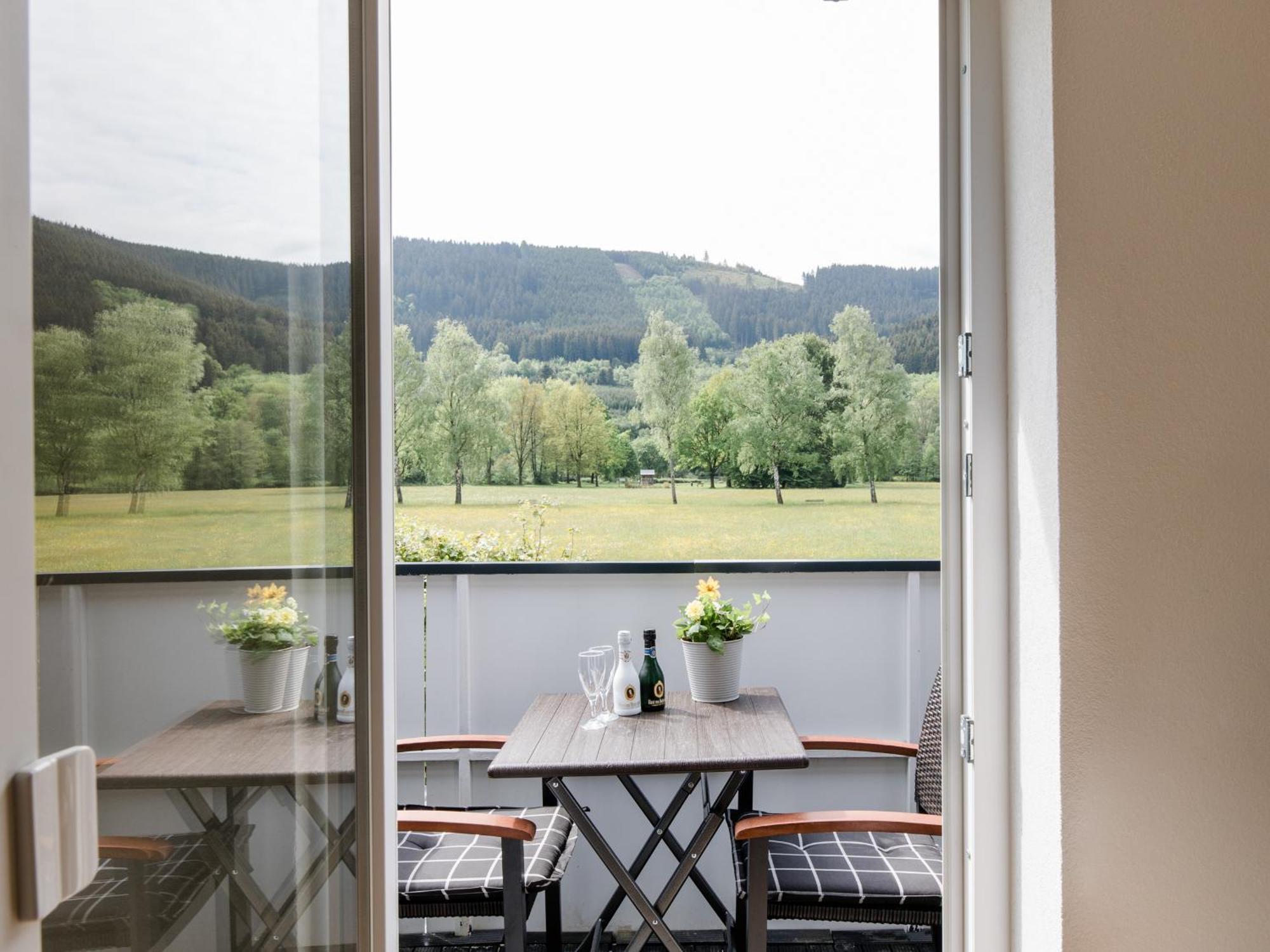 Ferienwohnung Kurparkblicksauerland Lennestadt Ngoại thất bức ảnh